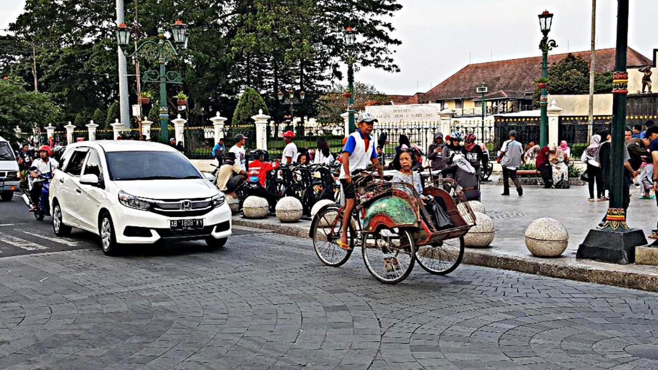 Mitra Hotel Jogyakarta Zewnętrze zdjęcie